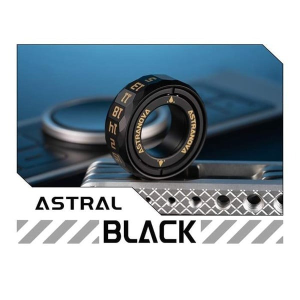 Stellar Ring - The Portable Magnetic D20 Dice Ring